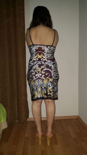 Alev-alev beyaz tenli hatun Alarcin