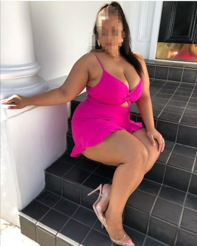Ateşli öpüşmeyi seven escort Neşe