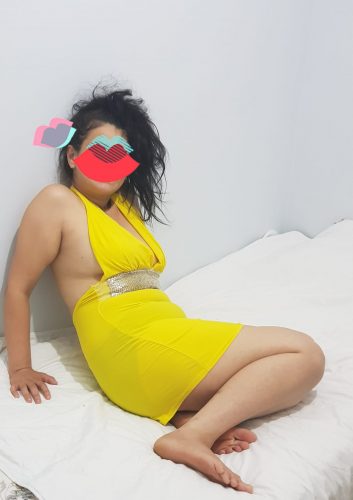 Çekici buğday tenli escort Harika
