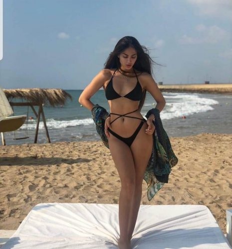Cıvıl-cıvıl kumral hatun Ilgin