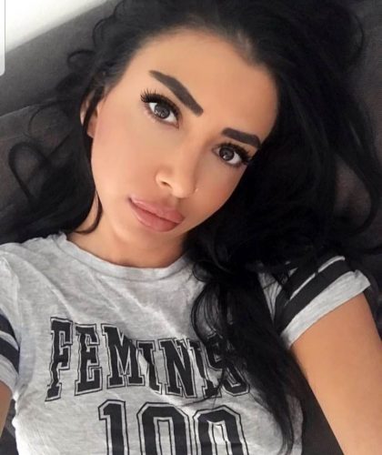 Cıvıl-cıvıl kumral hatun Ilgin