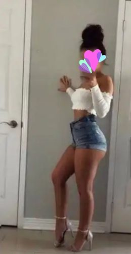 Eşsiz deneyimli kadın Mehpare