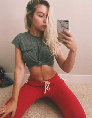Etkileyici buğday tenli hatun Cevher
