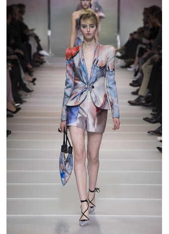 Giorgio Armani Ilkbahar-yaz 2018 defilesi 