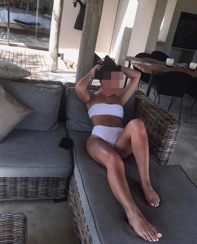 Seksi sarışın hanım Necla