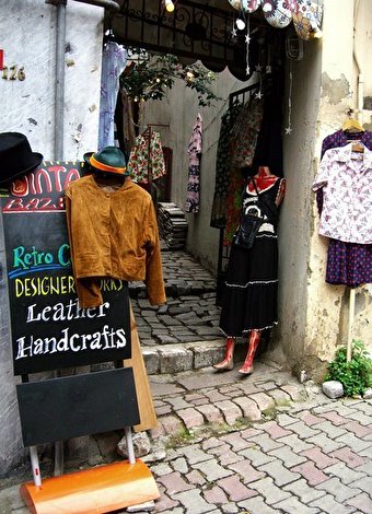 Vintage severlere Beyoğlu'nda 10 mağaza önerisi 